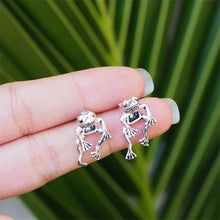 Load image into Gallery viewer, Cute Frog Earrings!