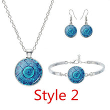 Load image into Gallery viewer, Glass Cabochon Pendant Necklace Bracelet Earrings