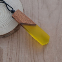 Load image into Gallery viewer, Leanzni Vintage Men or Women&#39;s Wood Resin Necklace Pendant
