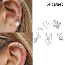 Load image into Gallery viewer, 17KM Gold Leaves Ear Cuff Black Non-Piercing Ear Cuffs
